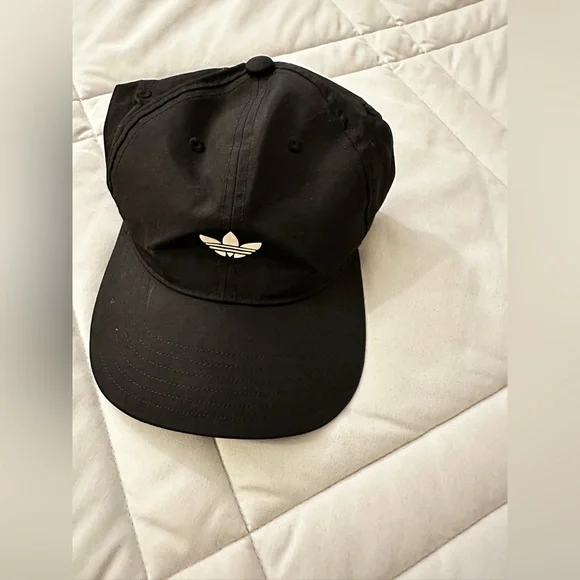 Adidas cap - adjustable - BLACK - Picture 2 of 8